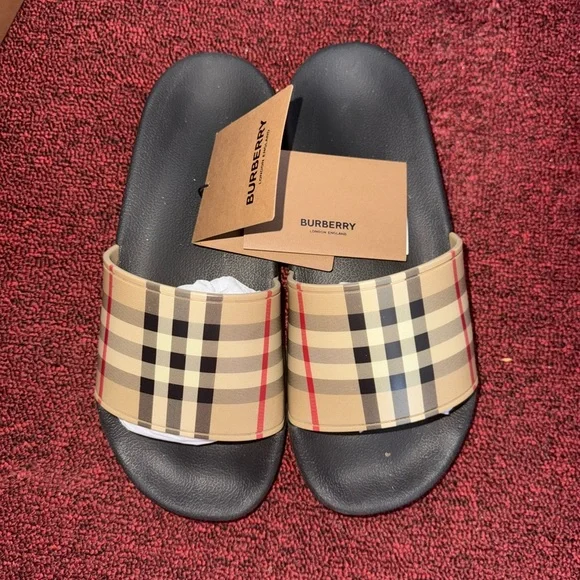Burberry | Shoes | Burberry Beige And Black Plaid Slides  display picture 2
